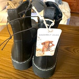 Black Platform Chelsea style boot